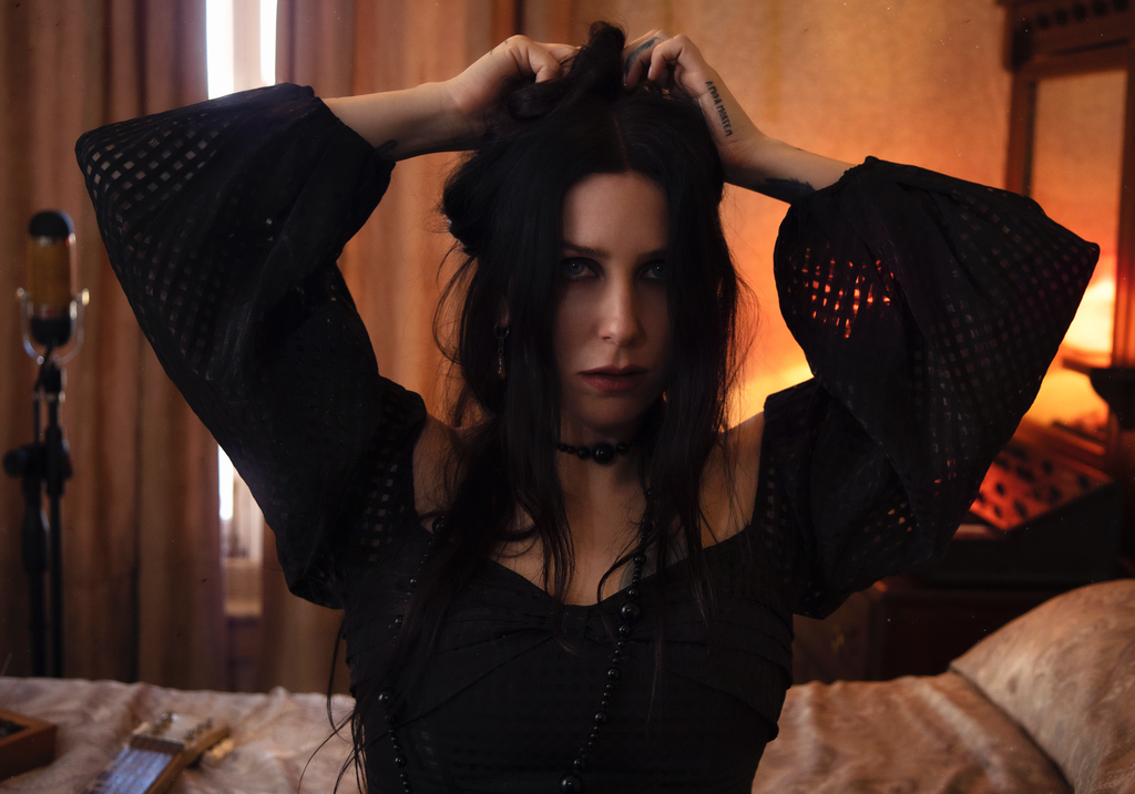 VIDEO FRIDAY: Chelsea Wolfe - Deranged for Rock & Roll