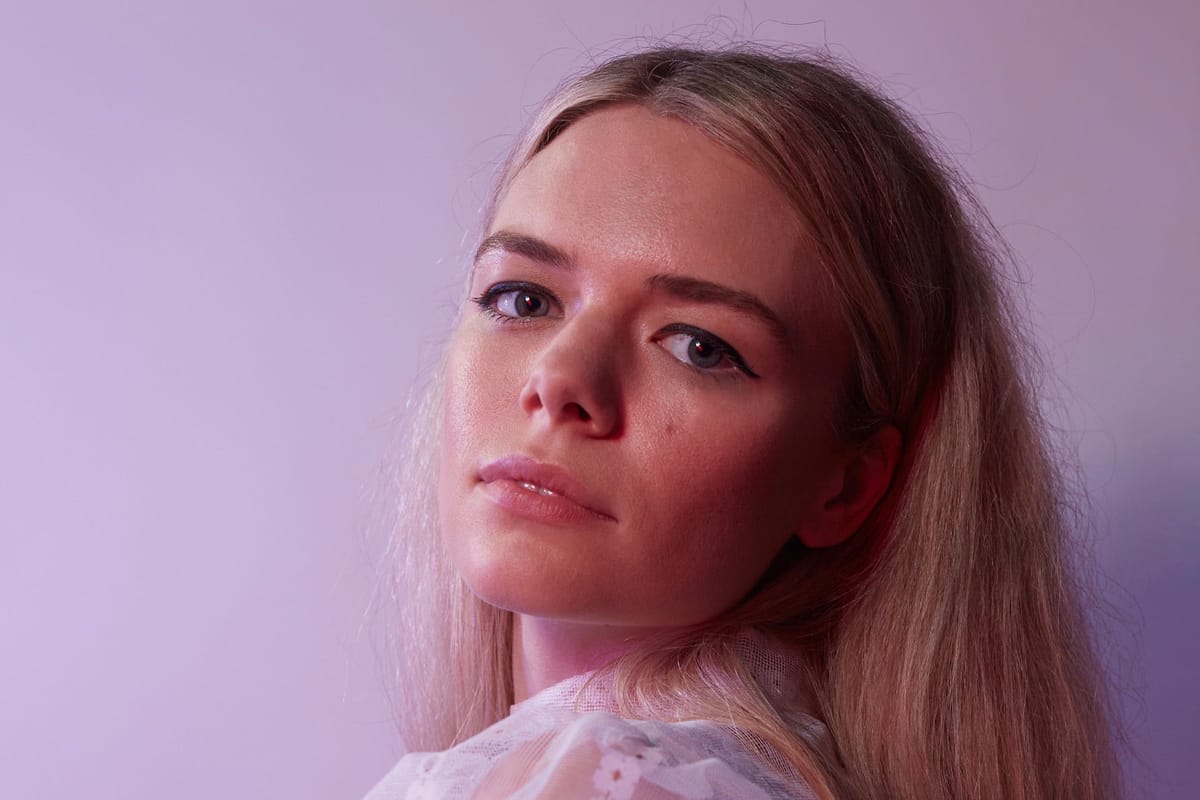 SONG PICK: Chloe Foy - Work of Art