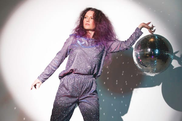 SONG PICK: Jessicka - Mirrorball Midnight