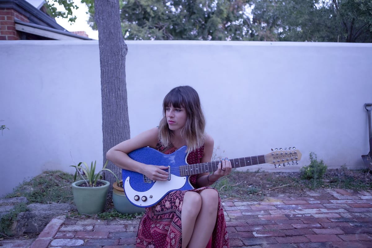 Melody's Echo Chamber - Unfold