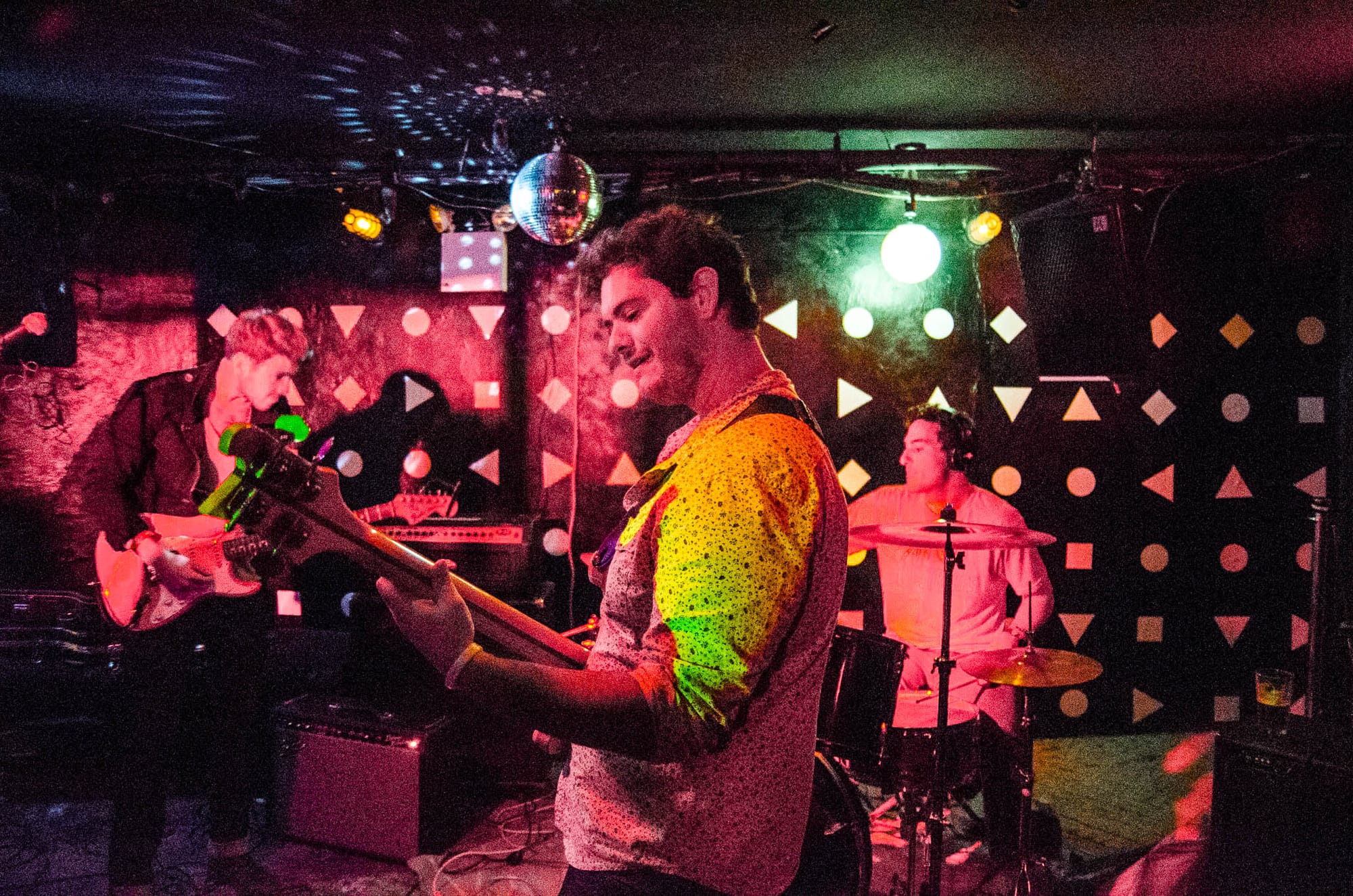 PHOTOS: Foxtrax gave an effervescent live performance at Leftfield (CMJ)