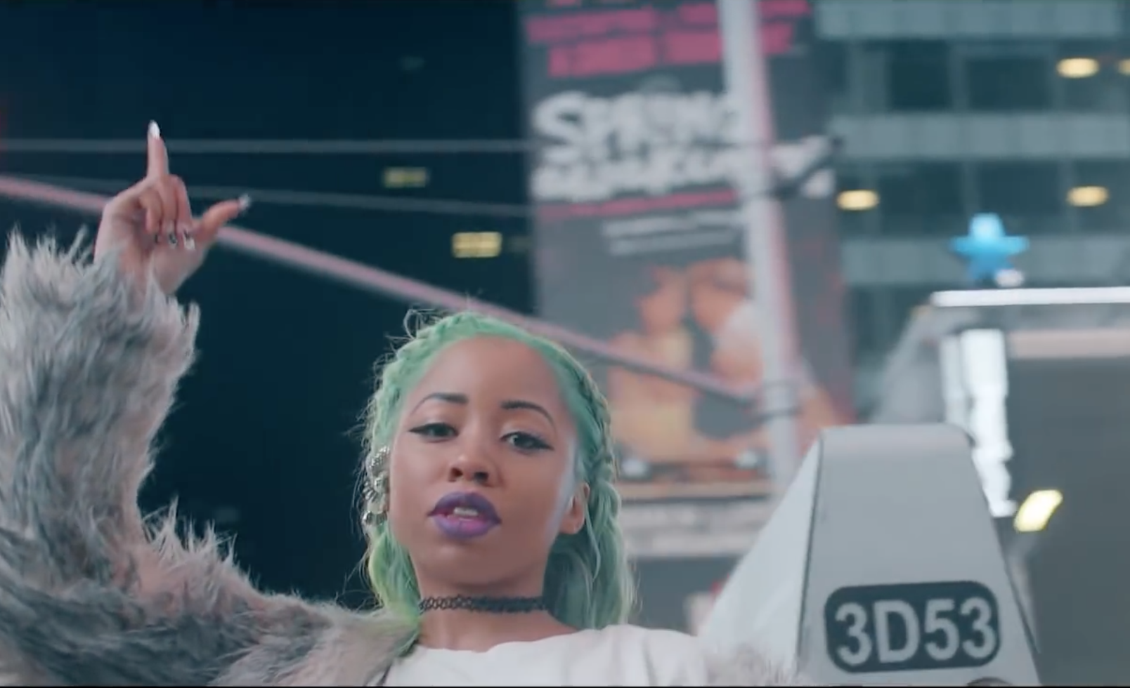 VIDEO: Liana Bank$ - LVLUP