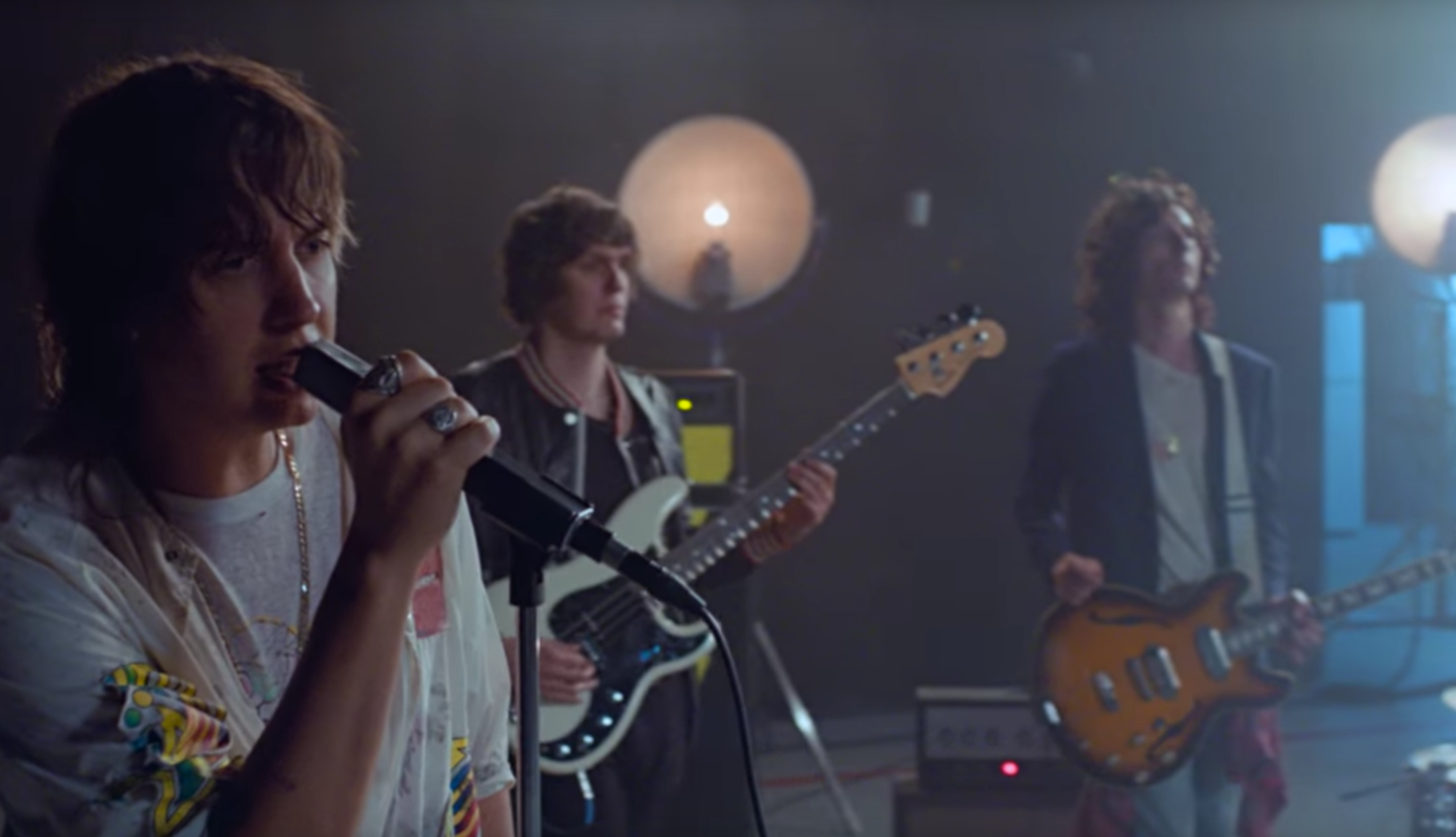 VIDEO: The Strokes - Threat of Joy