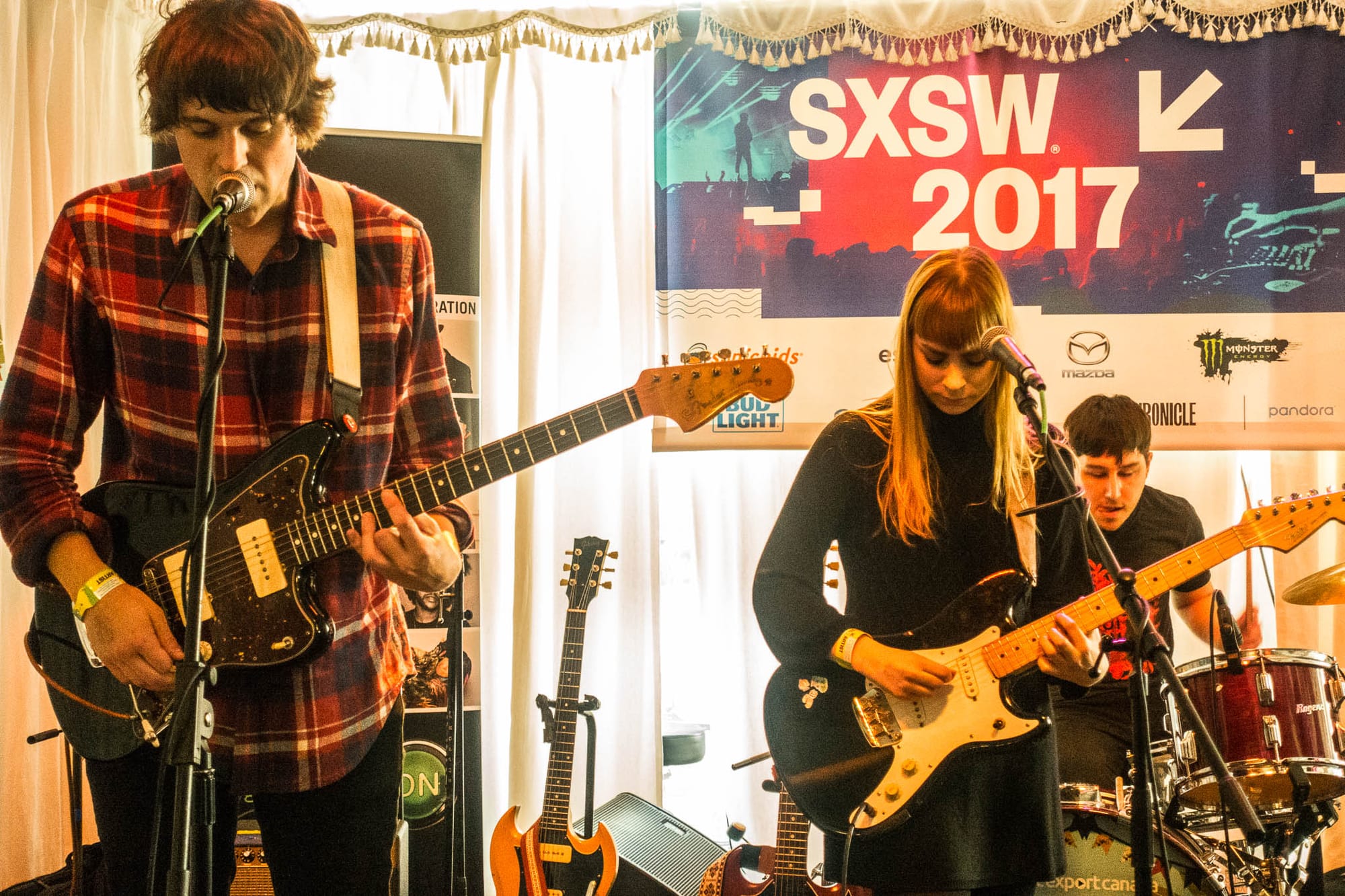 PHOTOS: Casper Skulls Live at Swan Dive (SXSW)