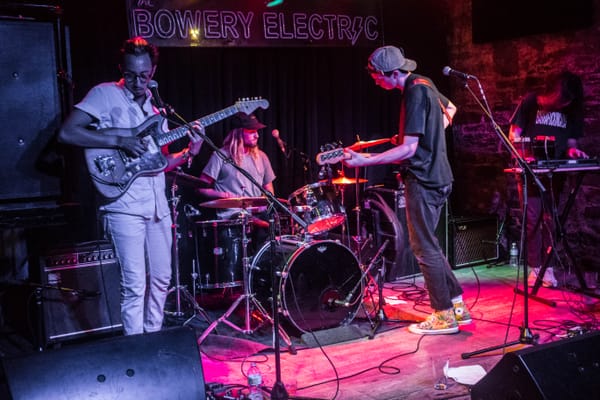 PHOTOS: The Lulls Got the Crowd Going at The Bowery Electric (Mondo.NYC)