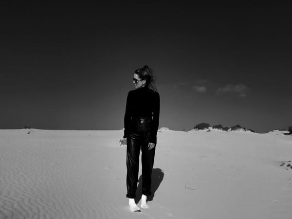 VIDEO: Penelope Trappes - Carry Me